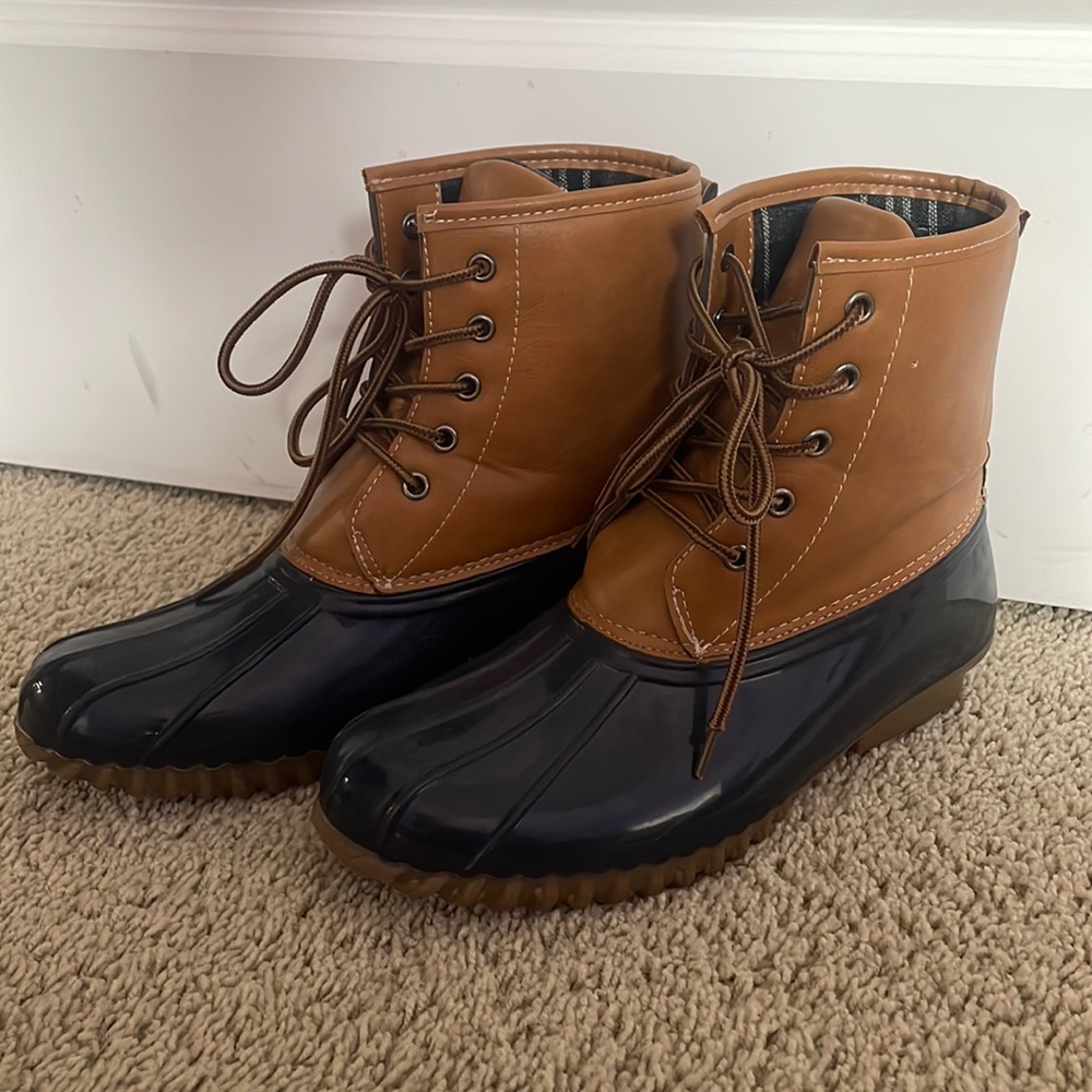 Belk Duck Boots